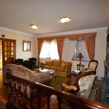 Casa En * Mino