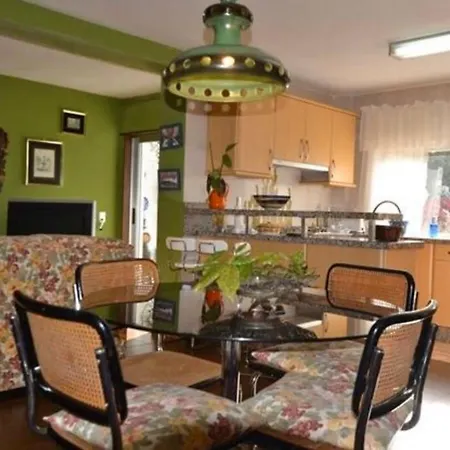 Casa En Ferienhaus Mino